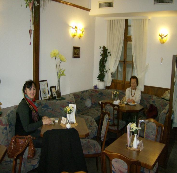 Bassler Konditorei Cafe